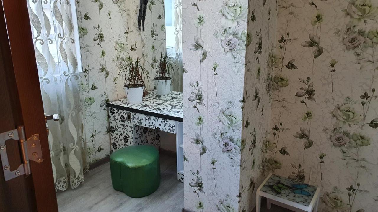 Apartment In Yalchin Star Residence Батуми Екстериор снимка