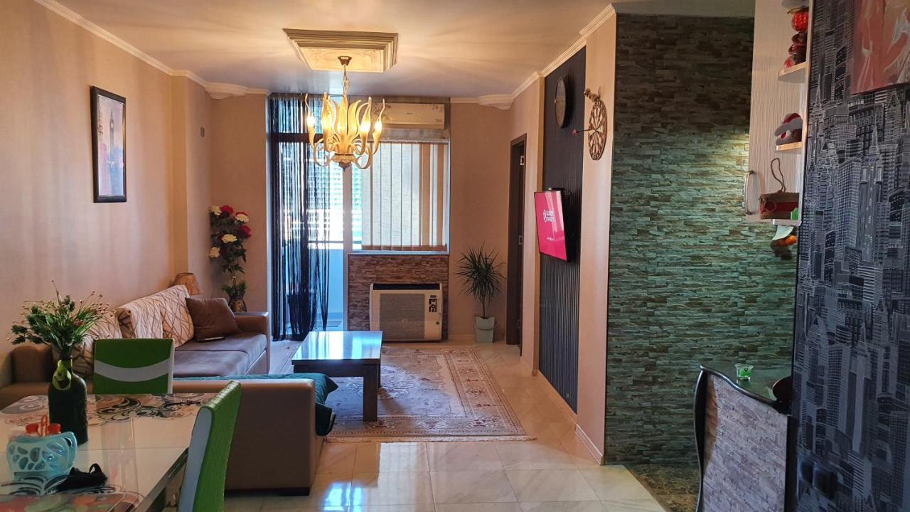Apartment In Yalchin Star Residence Батуми Екстериор снимка